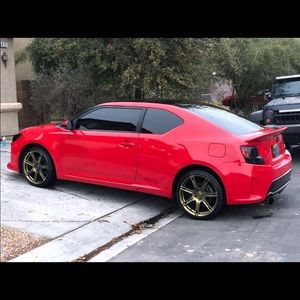 Meet your Posher, Joemel andre